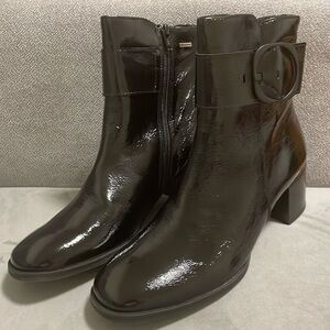 Paul Green Women Panache Black Patent Leather Dressy Boots sz 9US , 6.5 UK